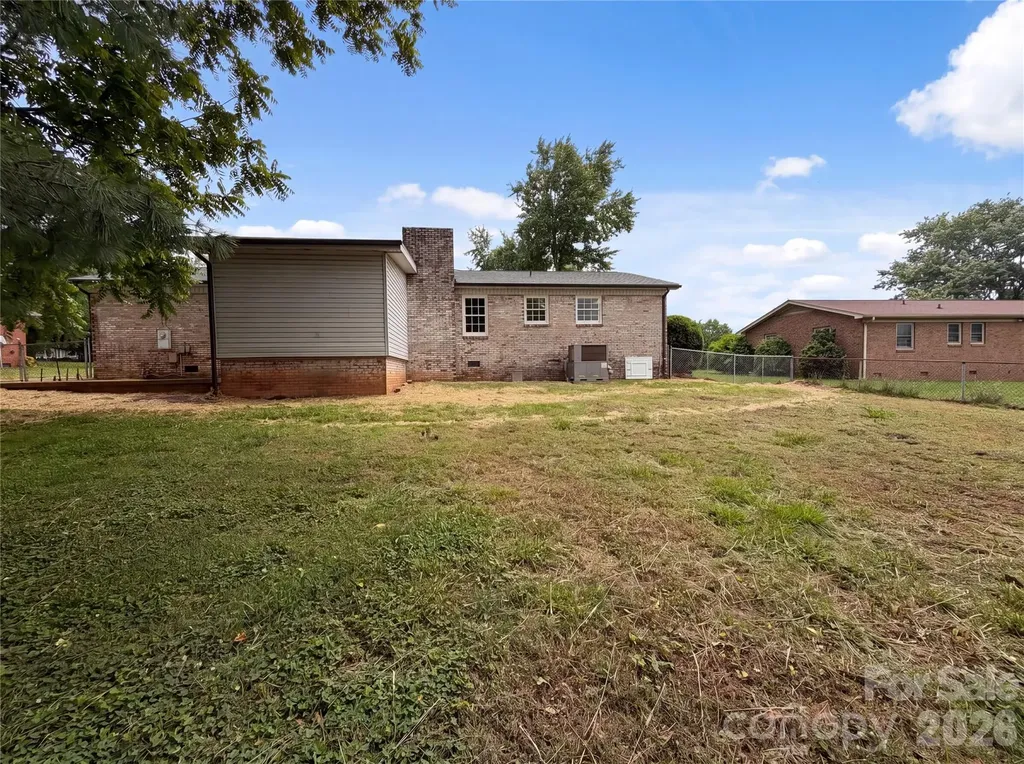 814 Charles Road Shelby NC 28152