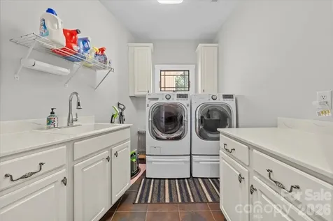 2207 Sierra Trace Road Denton NC 27239