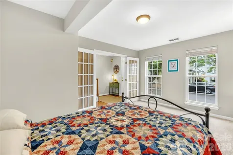 15711 King Louis Court Charlotte NC 28277