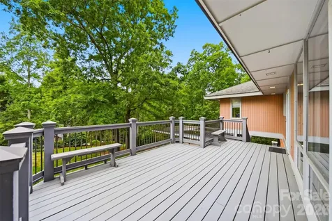 141 36th Avenue NW Hickory NC 28601