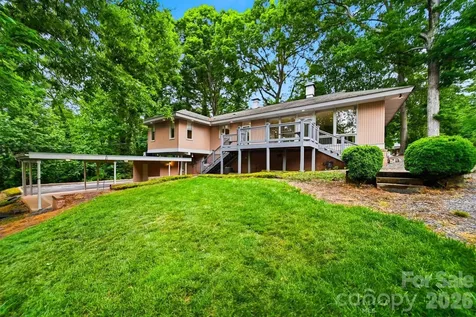 141 36th Avenue NW Hickory NC 28601