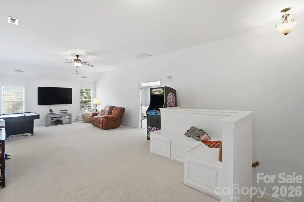 3219 Lakehurst Crossing Matthews NC 28104