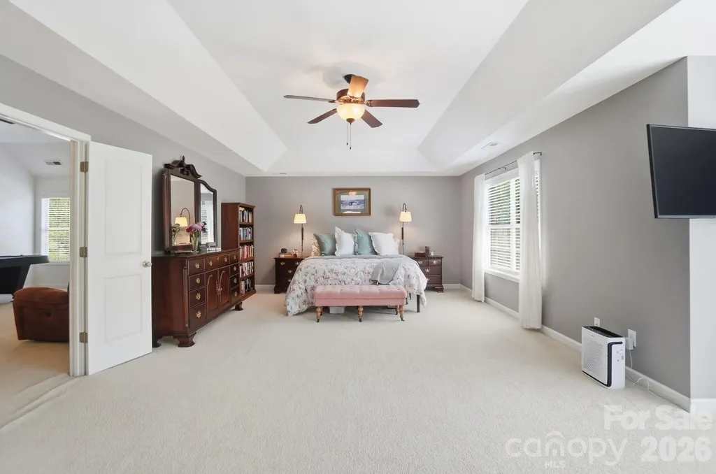 3219 Lakehurst Crossing Matthews NC 28104