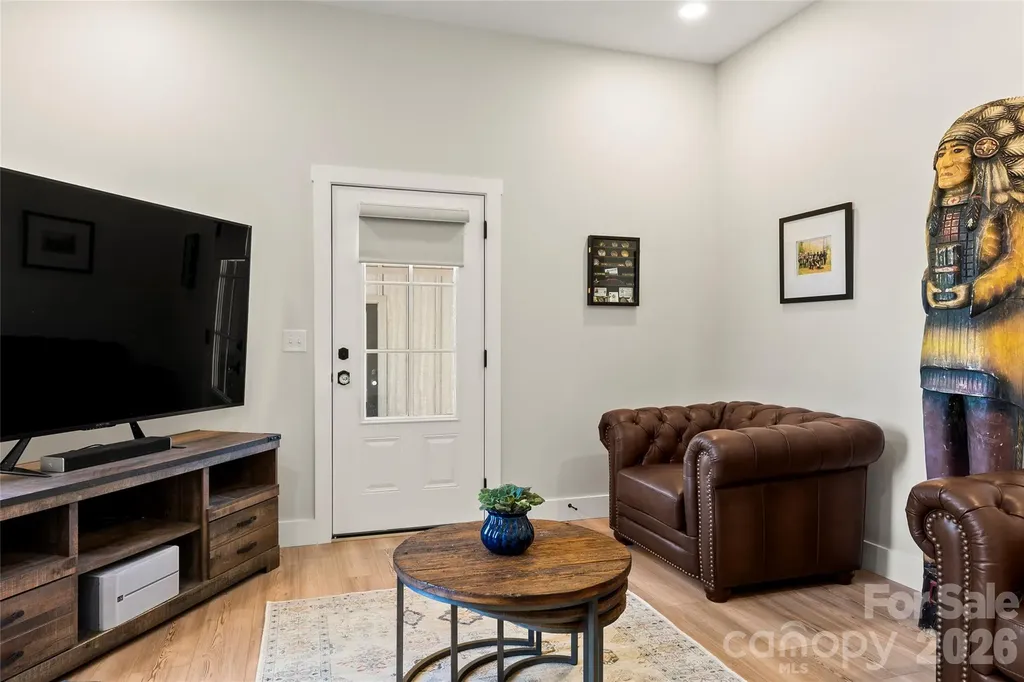 23 Benton Farms Lane Horse Shoe NC 28742