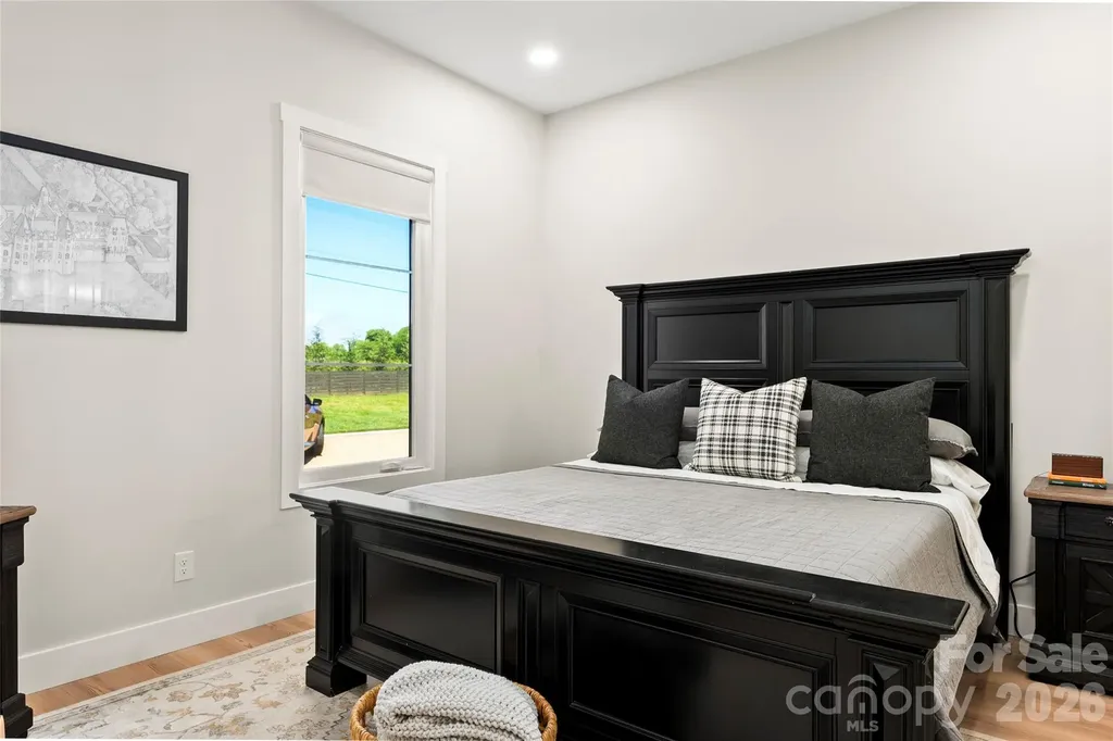 23 Benton Farms Lane Horse Shoe NC 28742