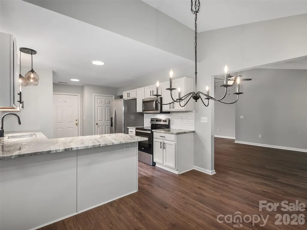 88 Wiltshire Circle Fletcher NC 28732