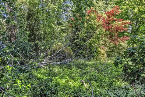 105 Amelia Drive Hendersonville NC 28792