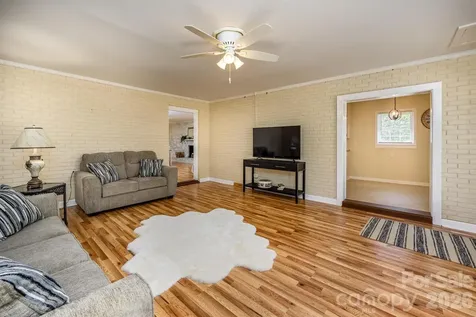 112 Persimmon Circle Statesville NC 28625