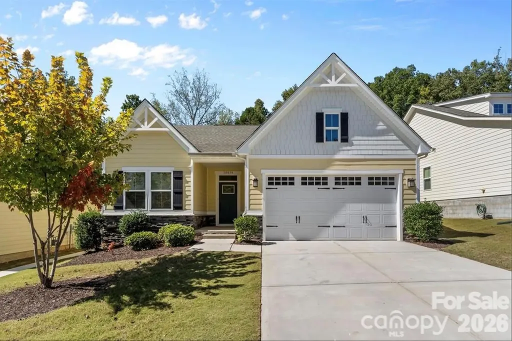 10050 Lilac Court Charlotte NC 28215