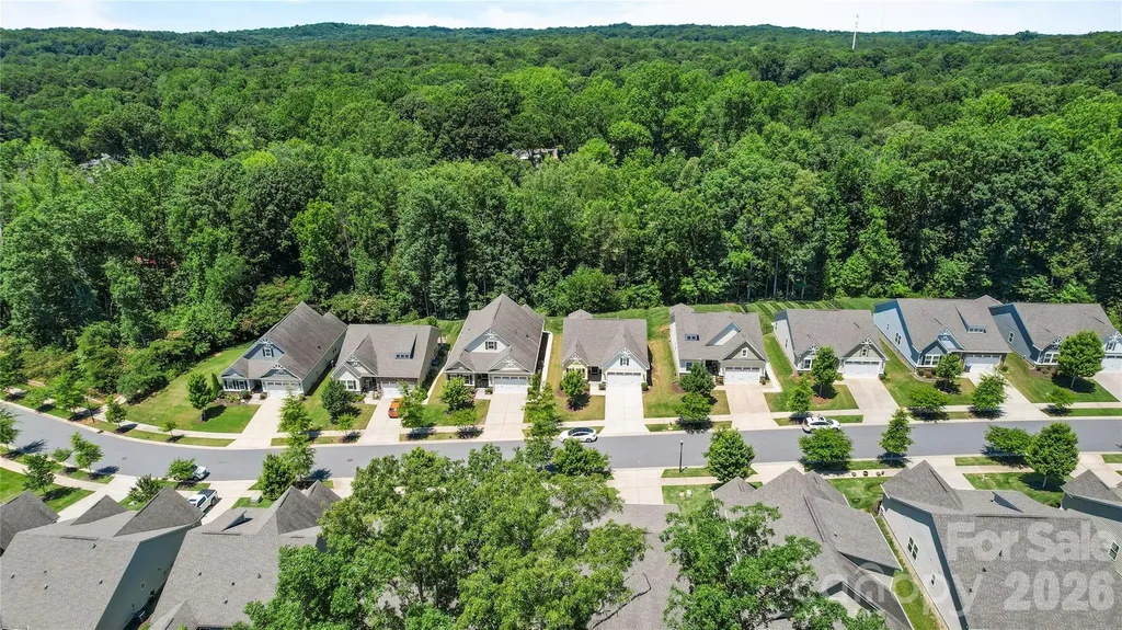 10050 Lilac Court Charlotte NC 28215