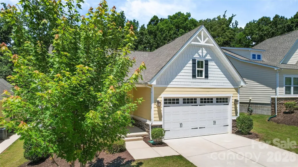 10050 Lilac Court Charlotte NC 28215