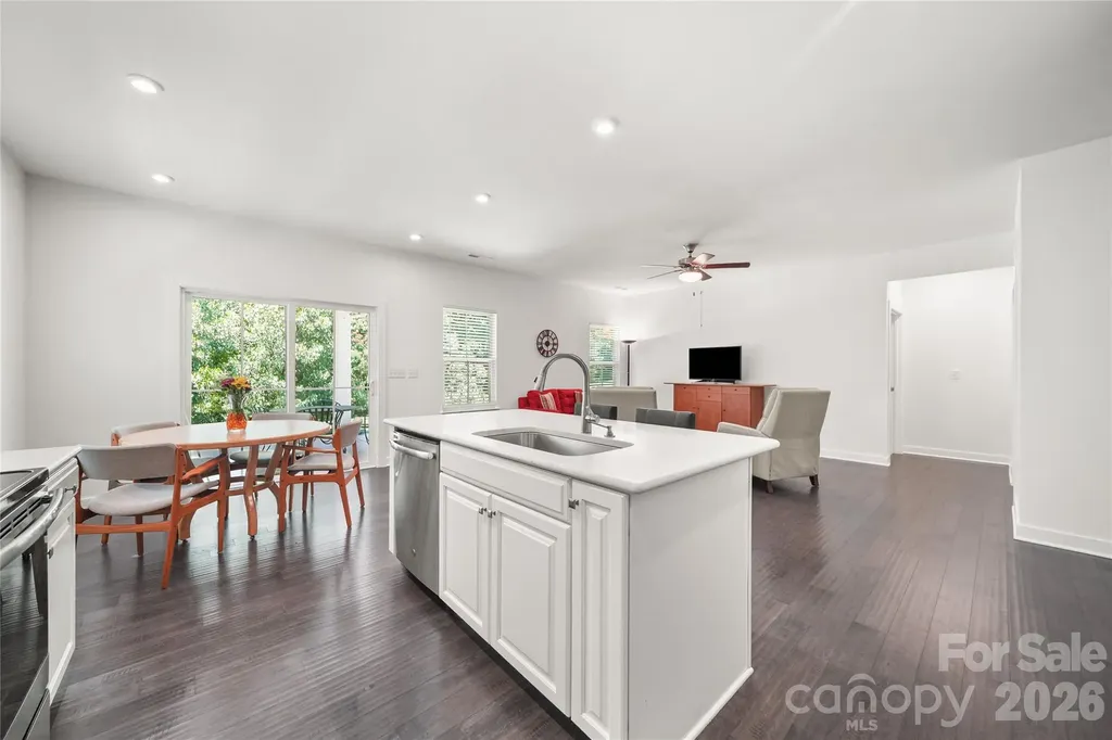 10050 Lilac Court Charlotte NC 28215