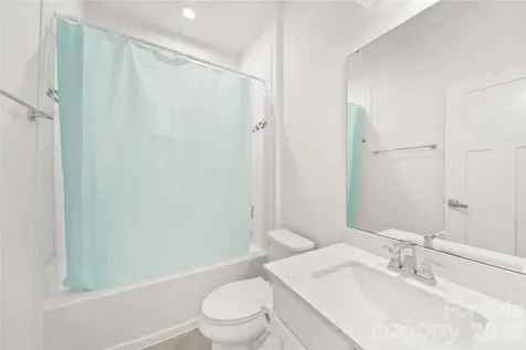 10050 Lilac Court Charlotte NC 28215