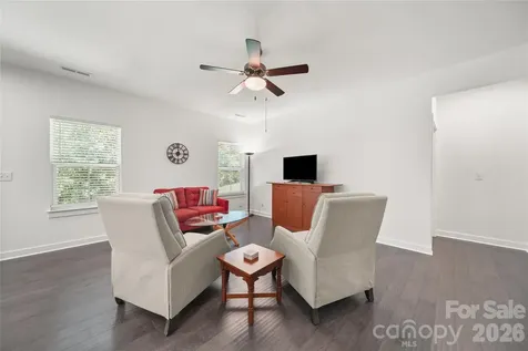 10050 Lilac Court Charlotte NC 28215