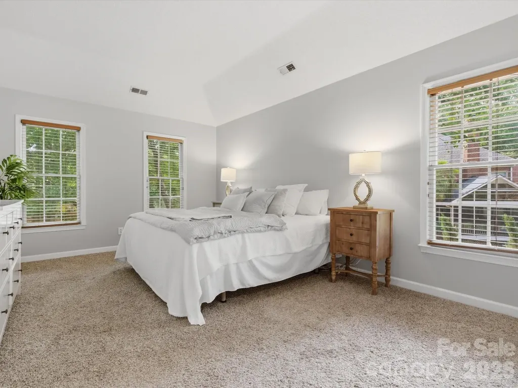 12505 Abbotsbury Court Charlotte NC 28277