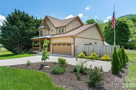 1429 Moody Farm Road Maggie Valley NC 28751