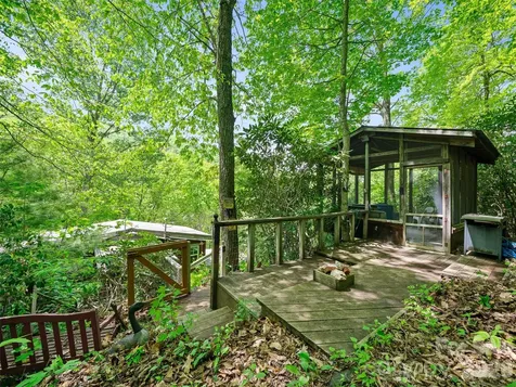 1331 Georges Fork Road Burnsville NC 28714