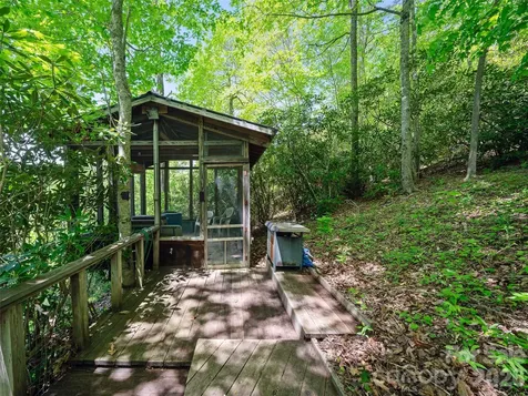 1331 Georges Fork Road Burnsville NC 28714