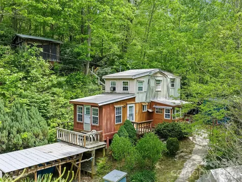 1331 Georges Fork Road Burnsville NC 28714