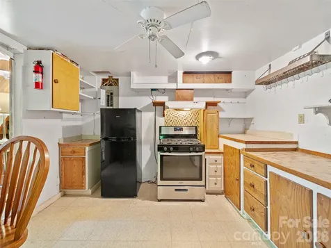 1331 Georges Fork Road Burnsville NC 28714