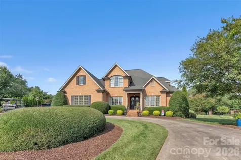 3759 Sand Wedge Drive Gastonia NC 28056