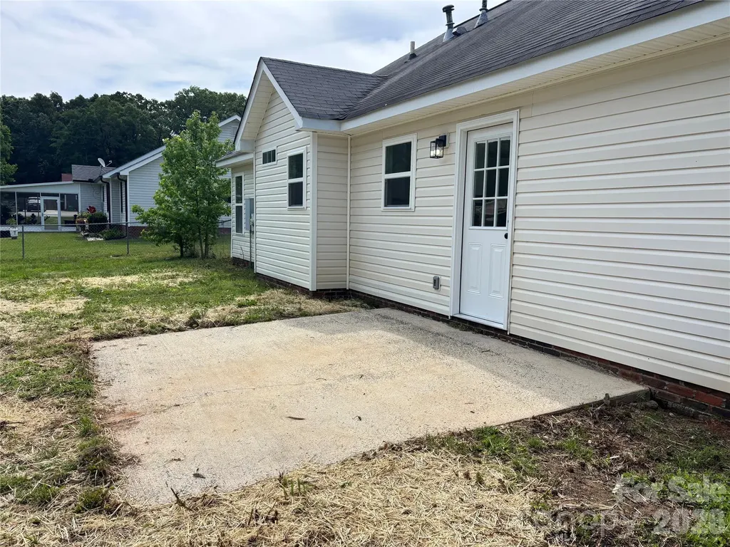 1002 Crescent Way Wingate NC 28174