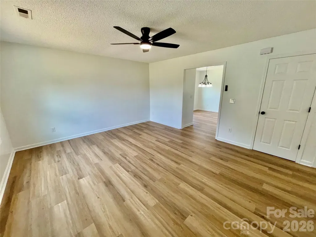 1002 Crescent Way Wingate NC 28174