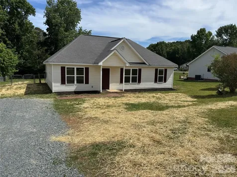 1002 Crescent Way Wingate NC 28174