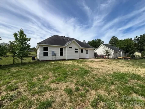 1002 Crescent Way Wingate NC 28174