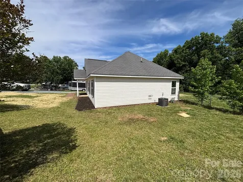 1002 Crescent Way Wingate NC 28174