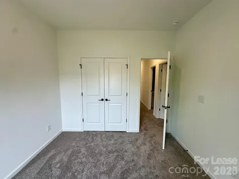 1556 Blanche Street Charlotte NC 28262