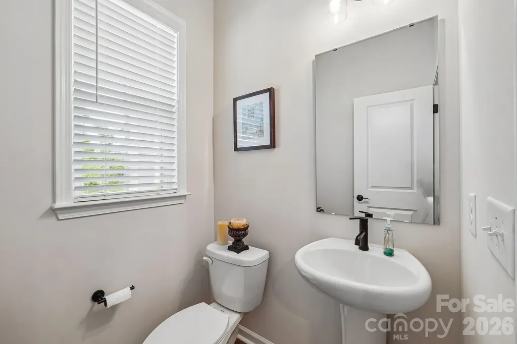 8137 Franklin Trail Street Charlotte NC 28227