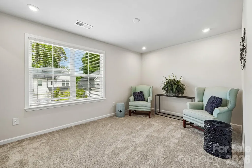 8137 Franklin Trail Street Charlotte NC 28227