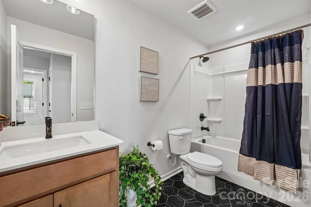 8137 Franklin Trail Street Charlotte NC 28227