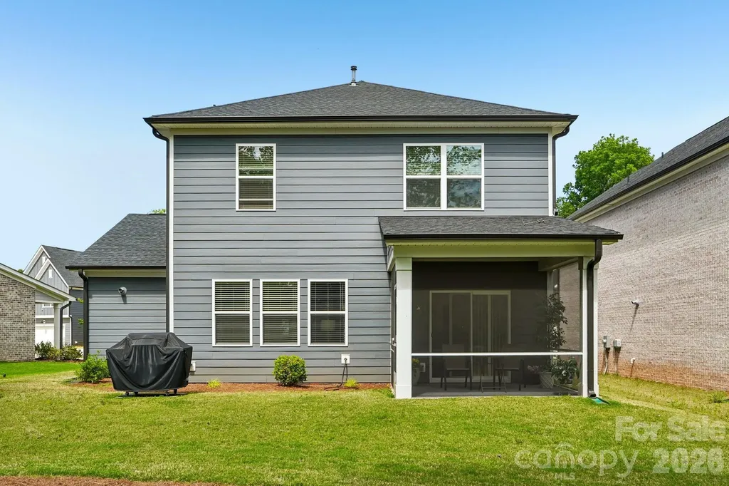 8137 Franklin Trail Street Charlotte NC 28227