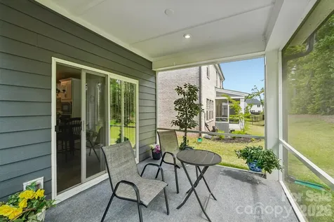 8137 Franklin Trail Street Charlotte NC 28227