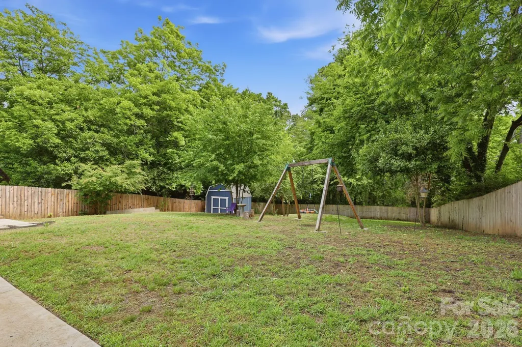 92 NW Meadow Avenue NE Concord NC 28025