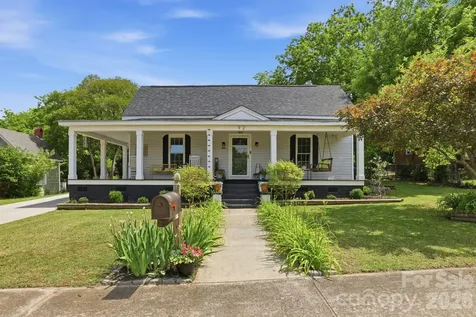 92 NW Meadow Avenue NE Concord NC 28025