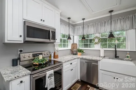 823 N Laurel Street Lincolnton NC 28092