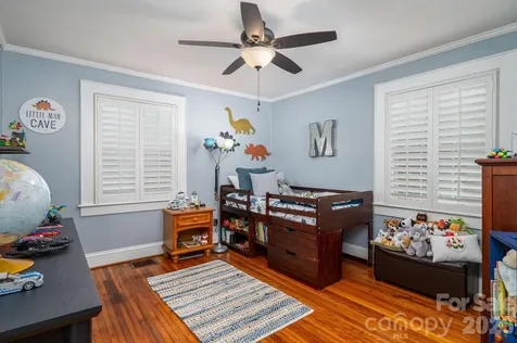 823 N Laurel Street Lincolnton NC 28092