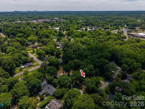 823 N Laurel Street Lincolnton NC 28092