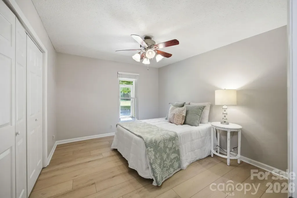 195 Azalea Road Mooresville NC 28115