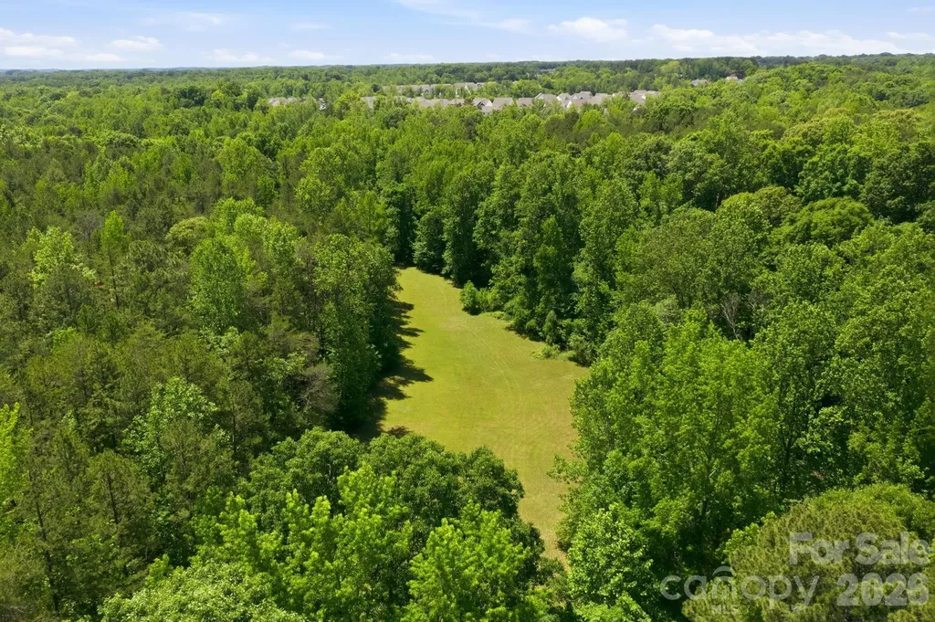 195 Azalea Road Mooresville NC 28115