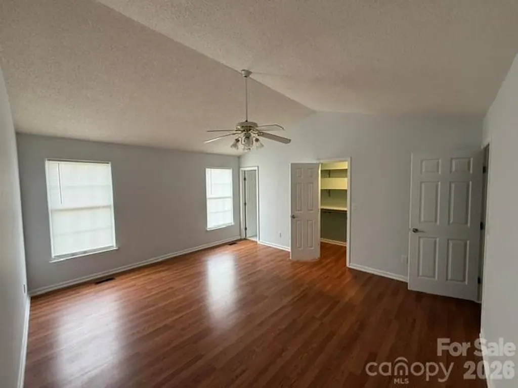 1141 Cureton Place Charlotte NC 28217