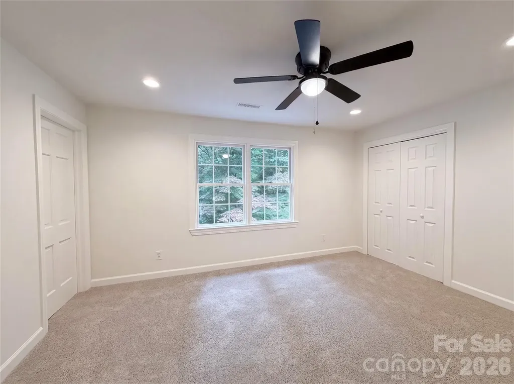318 Valley Stream Road Statesville NC 28677