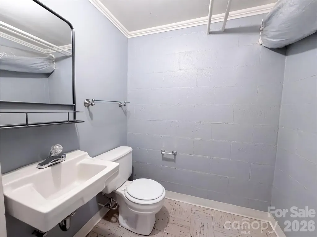 318 Valley Stream Road Statesville NC 28677