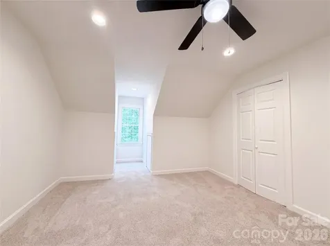 318 Valley Stream Road Statesville NC 28677