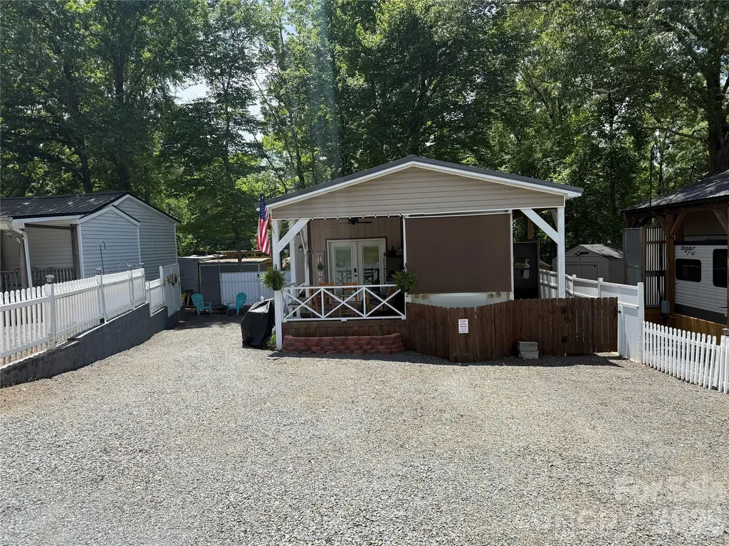 126 Canyon Loop Mount Gilead NC 27306