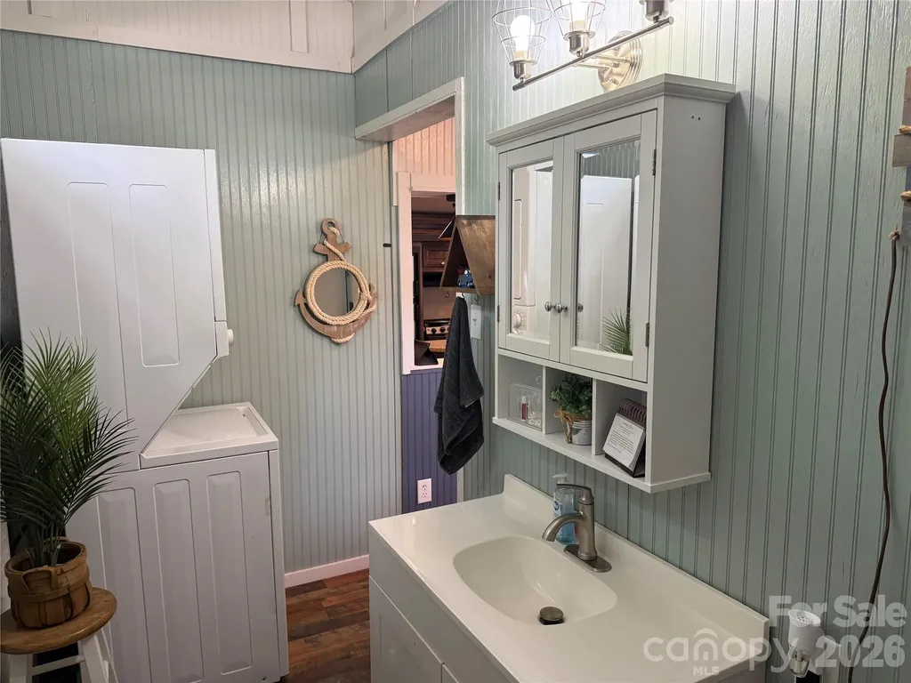 126 Canyon Loop Mount Gilead NC 27306