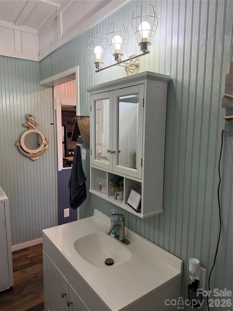 126 Canyon Loop Mount Gilead NC 27306